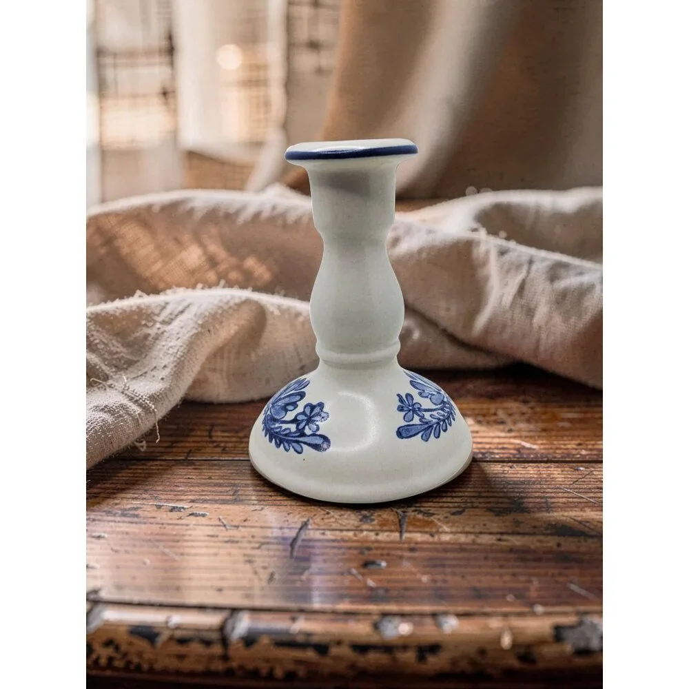 Vintage Platzgraff Yorktowne Ceramic Blue & White Floral Candle Holder - Picture 6 of 16